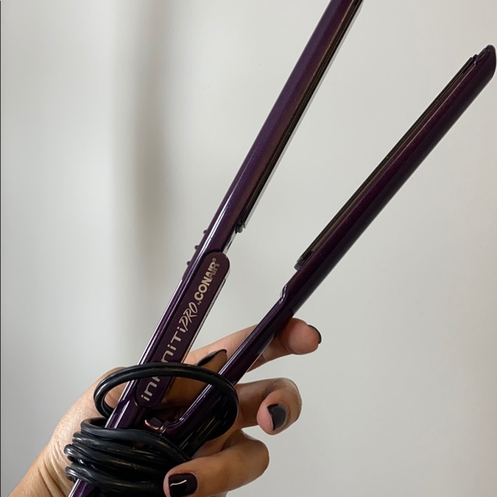 Flat iron